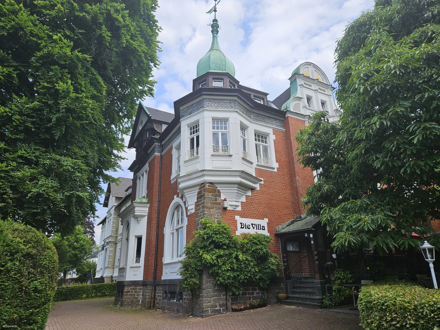 Villa (2).jpg